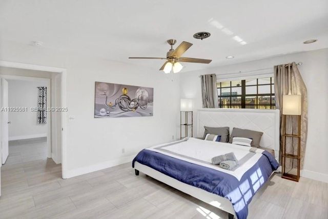5500 Buchanan Street, Hollywood, FL 33021