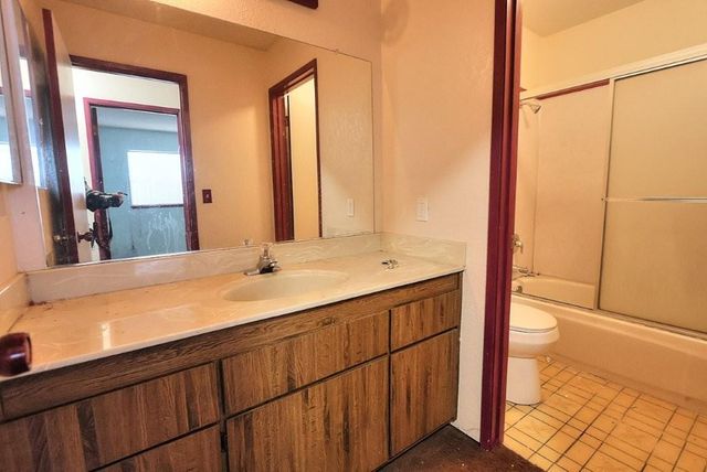 4409 Tallyho Dr, Sacramento, CA 95826