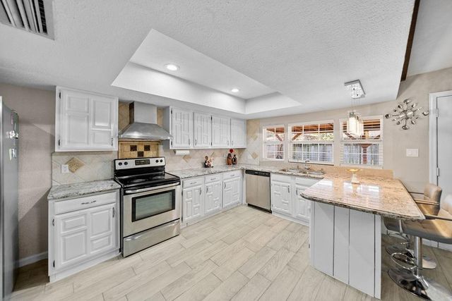 16915 Clan Macgregor Drive, Houston, TX 77084