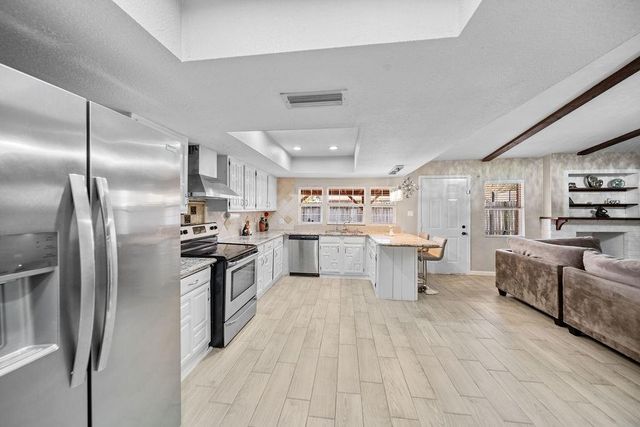 16915 Clan Macgregor Drive, Houston, TX 77084