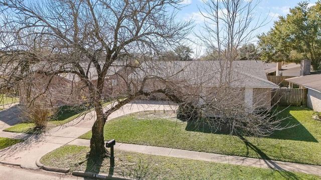 16915 Clan Macgregor Drive, Houston, TX 77084