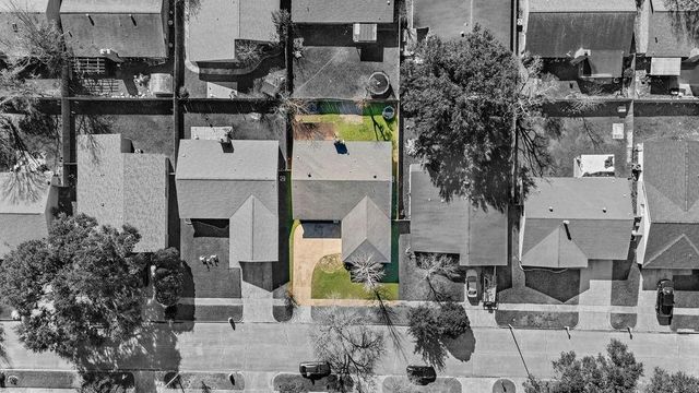 16915 Clan Macgregor Drive, Houston, TX 77084