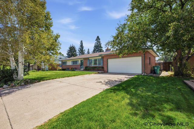 1017 MELTON ST, Cheyenne, WY 82009