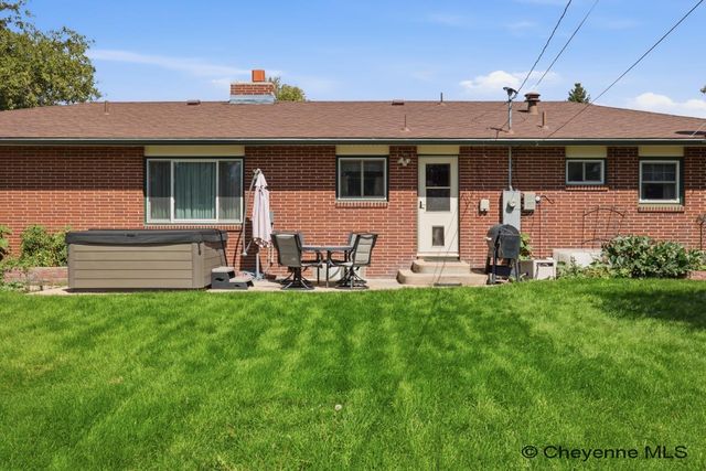 1017 MELTON ST, Cheyenne, WY 82009