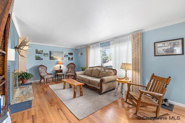 1017 MELTON ST, Cheyenne, WY 82009