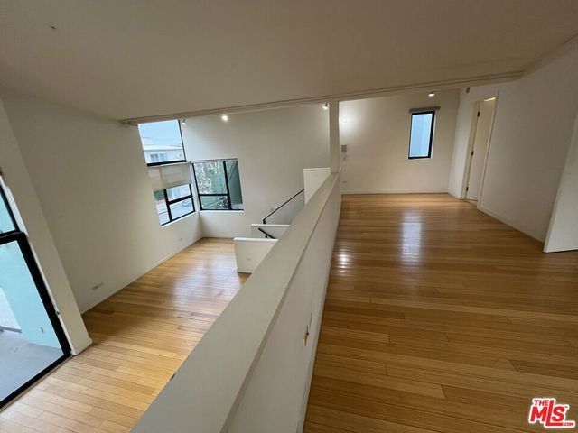 320 Indiana Avenue A, Venice, CA 90291