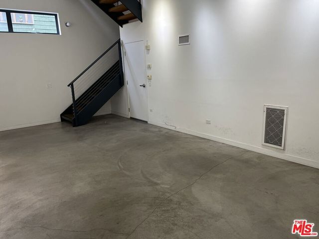 320 Indiana Avenue A, Venice, CA 90291
