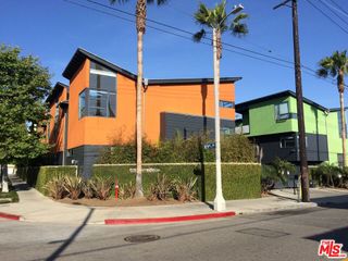 320 Indiana Avenue A, Venice, CA 90291
