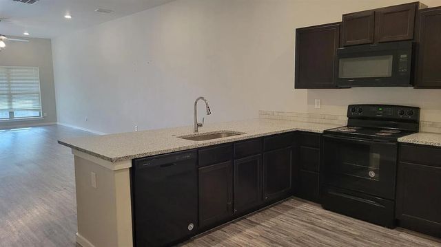 1621 133rd Street, Lubbock, TX 79423