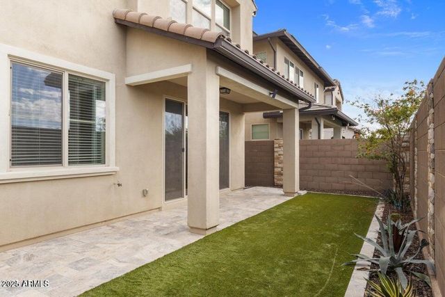 2337 W GLORIA Lane, Phoenix, AZ 85085