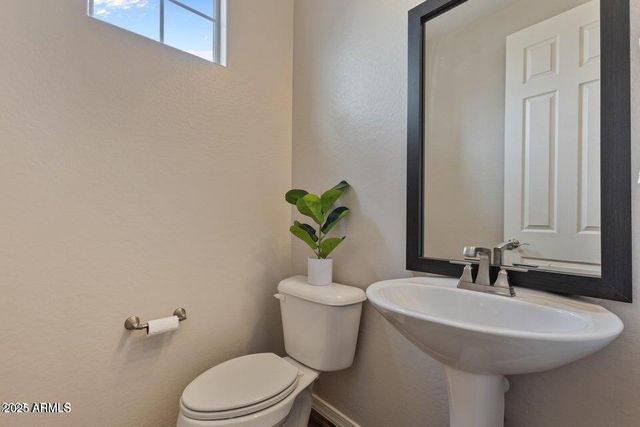 2337 W GLORIA Lane, Phoenix, AZ 85085