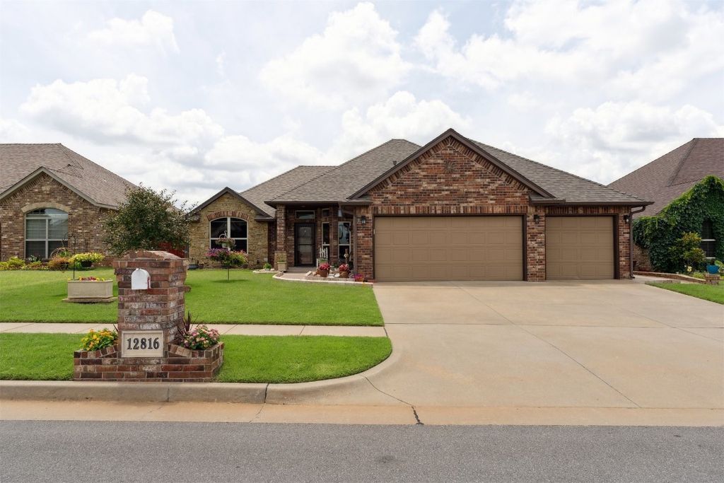 12816 NW 6th Street, Yukon, OK 73099