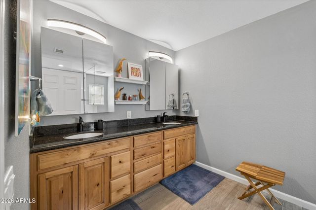 3428 E FRANCISCO Drive, Phoenix, AZ 85042