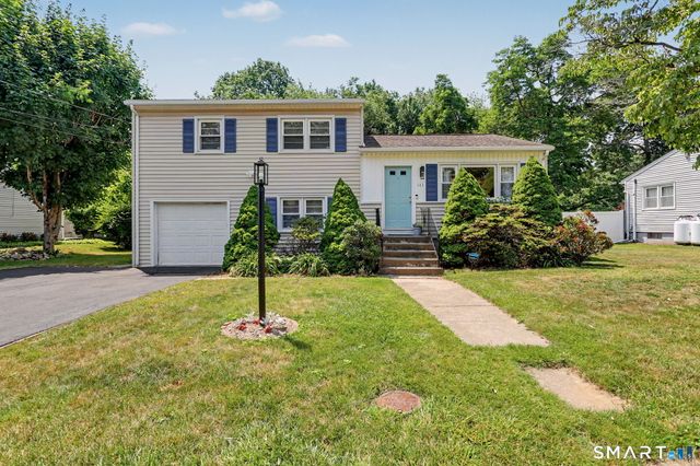 143 Ranch Drive, Bridgeport, CT 06606
