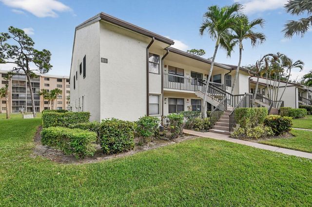 4900 Lucerne Lakes Boulevard 201, Lake Worth, FL 33467