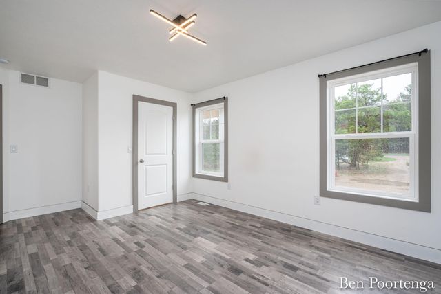 18351 W HC-Edmore Road, Howard City, MI 49329