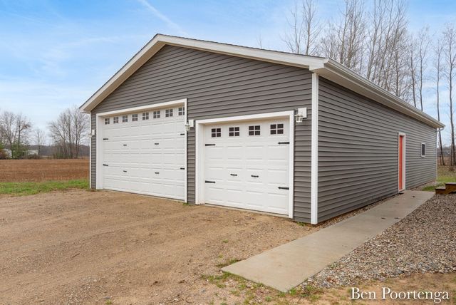18351 W HC-Edmore Road, Howard City, MI 49329