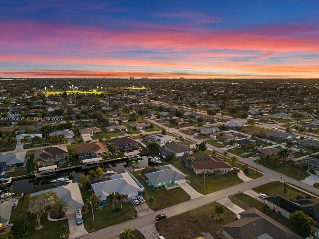 250 SW 37th ter, Cape Coral, FL 33914