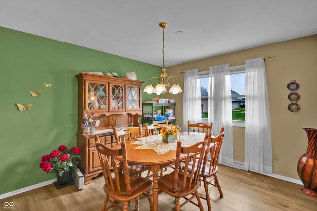 4525 Chapel Drive, Columbus, IN 47203
