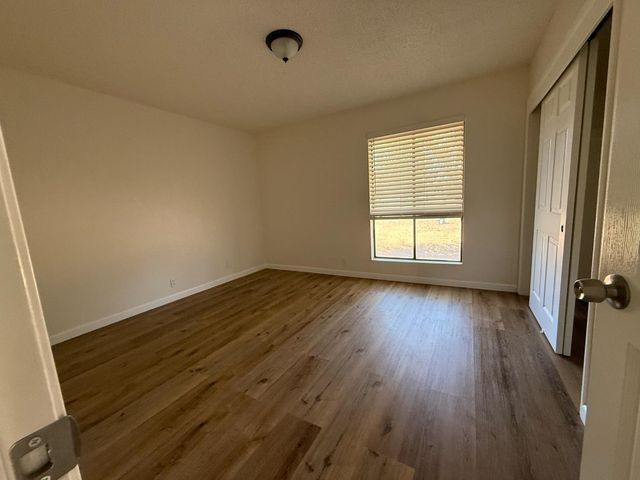 9375 E Bullard Avenue, Clovis, CA 93619