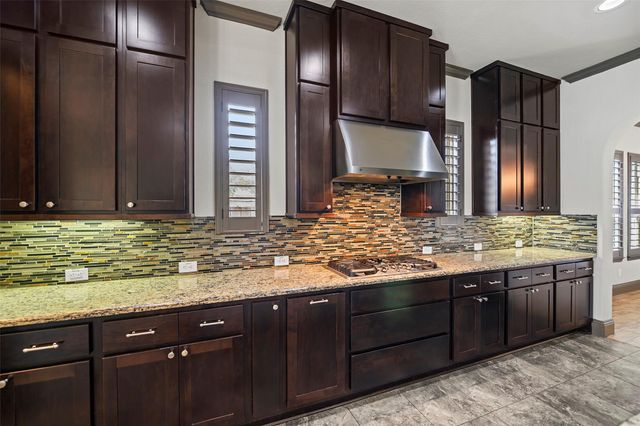 9802 Luna Springs Lane, Cypress, TX 77433