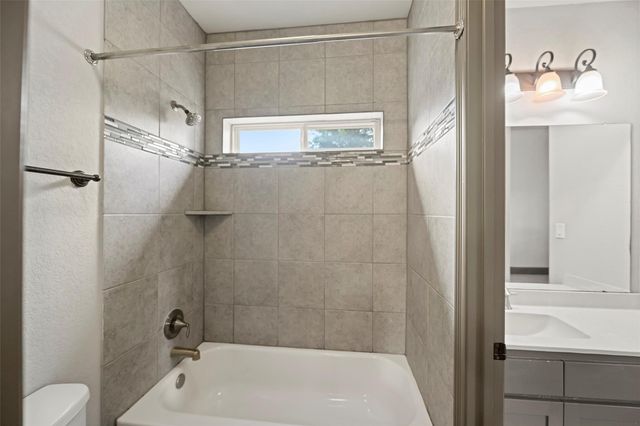 9802 Luna Springs Lane, Cypress, TX 77433