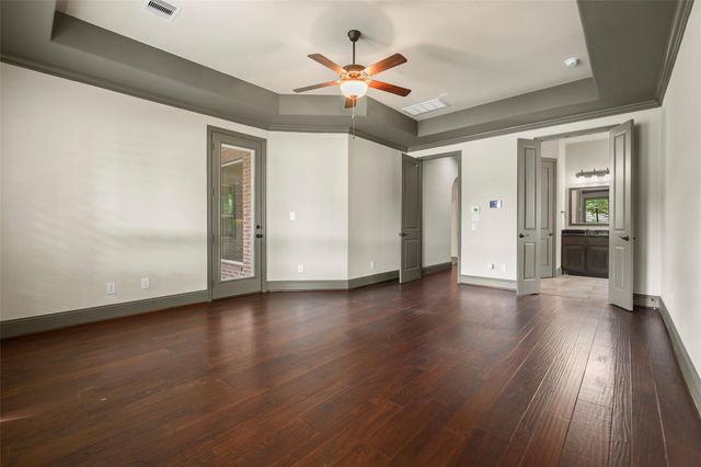 9802 Luna Springs Lane, Cypress, TX 77433