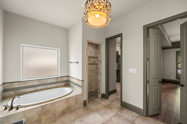 9802 Luna Springs Lane, Cypress, TX 77433