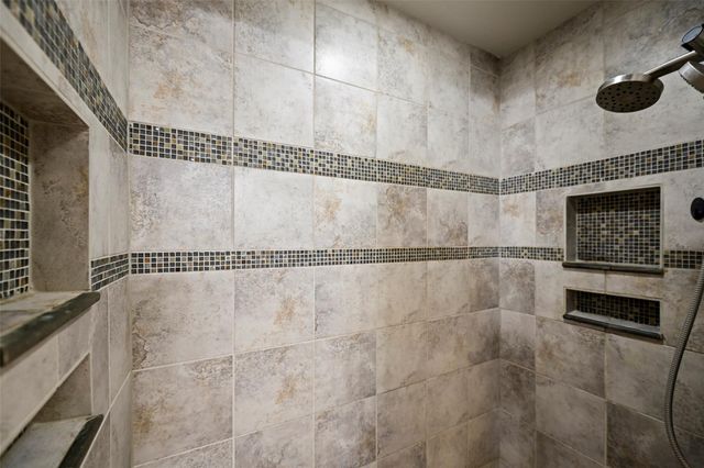 9802 Luna Springs Lane, Cypress, TX 77433