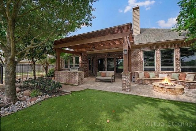 9802 Luna Springs Lane, Cypress, TX 77433