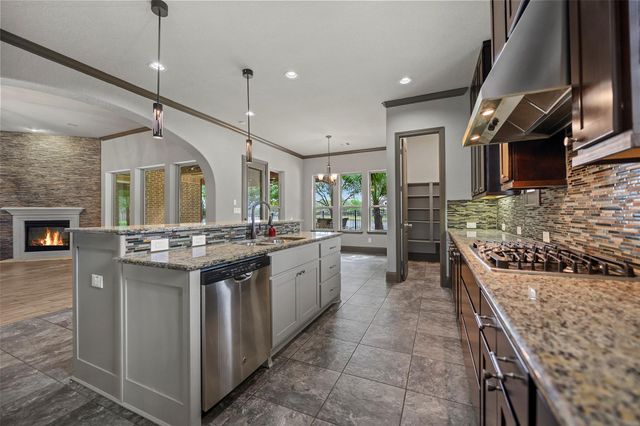 9802 Luna Springs Lane, Cypress, TX 77433