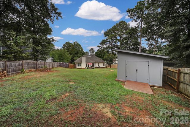 1383 Saint Katherines Way, Rock Hill, SC 29732