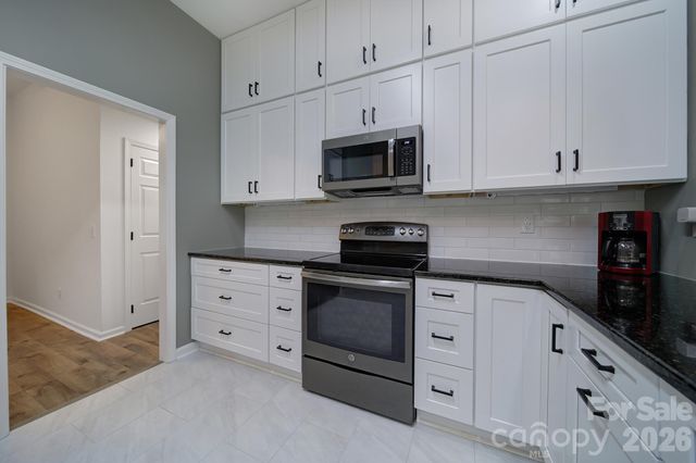 1383 Saint Katherines Way, Rock Hill, SC 29732