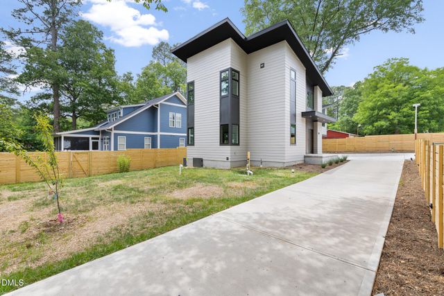 418 E Hammond Street, Durham, NC 27704