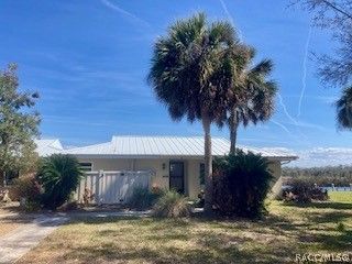 11474 W Bayshore Drive, Crystal River, FL 34429