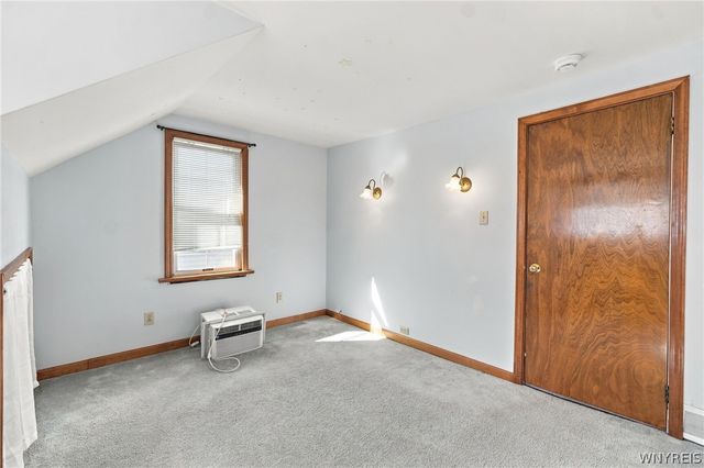 25 Cayuga Avenue, Lancaster, NY 14086