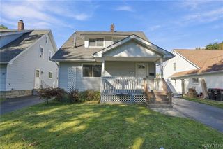 25 Cayuga Avenue, Lancaster, NY 14086