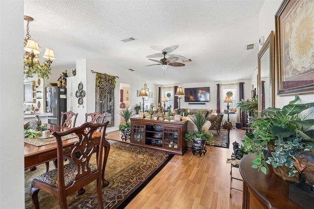 1433 ELKHART CIRCLE, Tavares, FL 32778