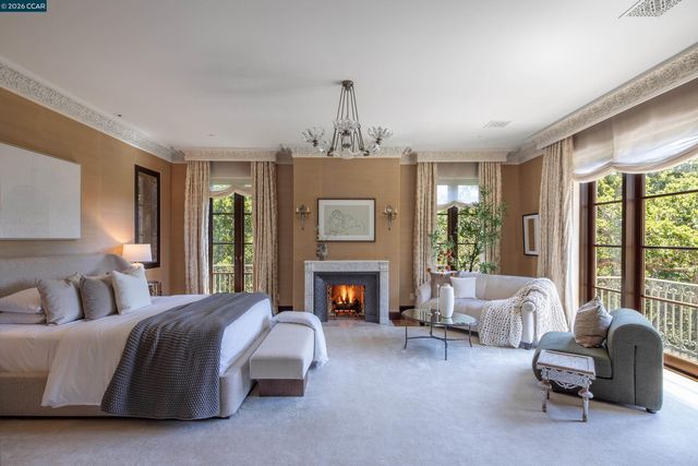 280 Indian Rd, Piedmont, CA 94610