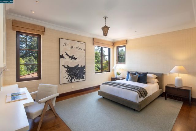 280 Indian Rd, Piedmont, CA 94610