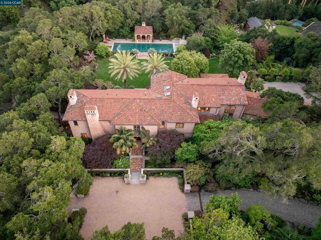 280 Indian Rd, Piedmont, CA 94610