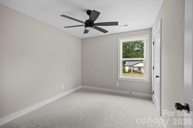 607 N Dixie Street, Cherryville, NC 28021