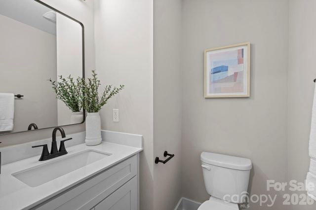607 N Dixie Street, Cherryville, NC 28021