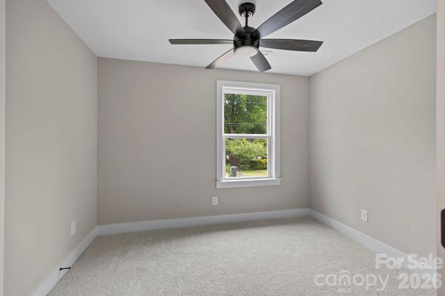 607 N Dixie Street, Cherryville, NC 28021