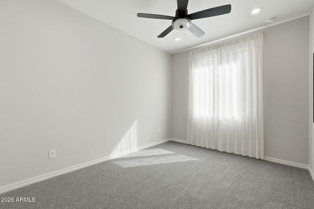 1536 W FLINTLOCK Drive, San Tan Valley, AZ 85144