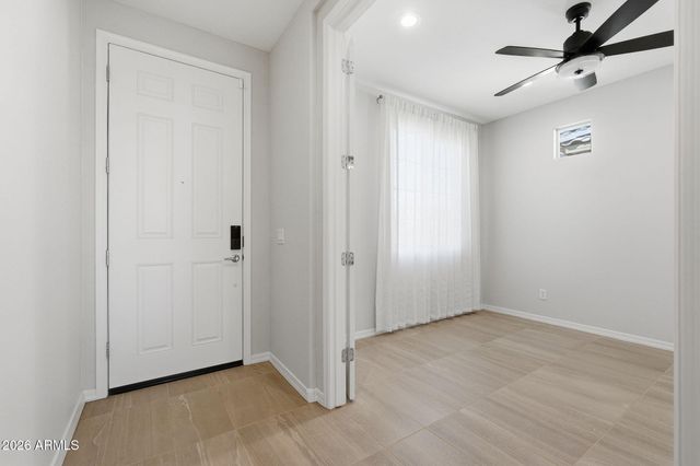 1536 W FLINTLOCK Drive, San Tan Valley, AZ 85144