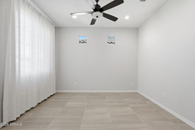 1536 W FLINTLOCK Drive, San Tan Valley, AZ 85144