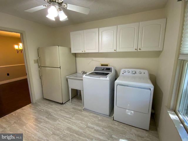 1931 OBERLIN RD, Harrisburg, PA 17111