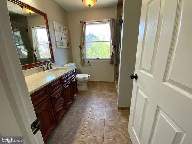 1931 OBERLIN RD, Harrisburg, PA 17111