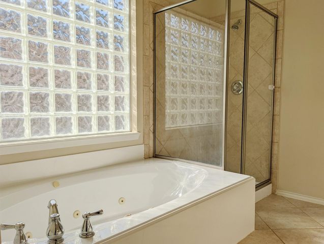 13610 Orchard Wind Lane, Pearland, TX 77584
